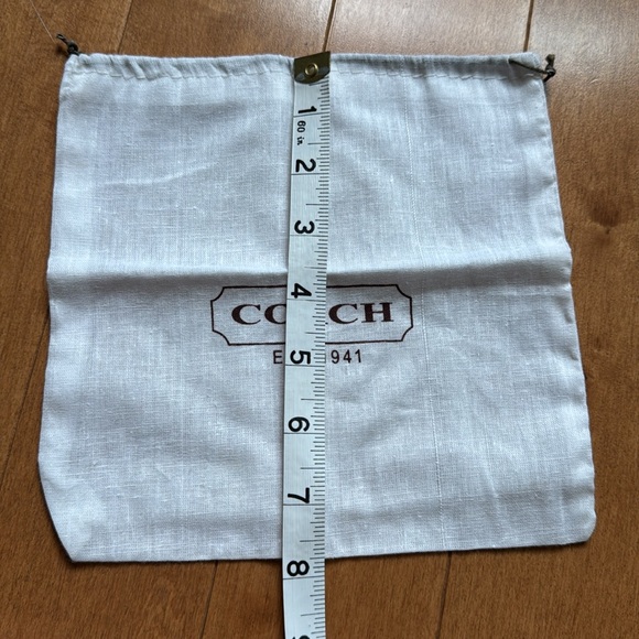 NWOT Coach Dust Cover - Picture 3 of 3